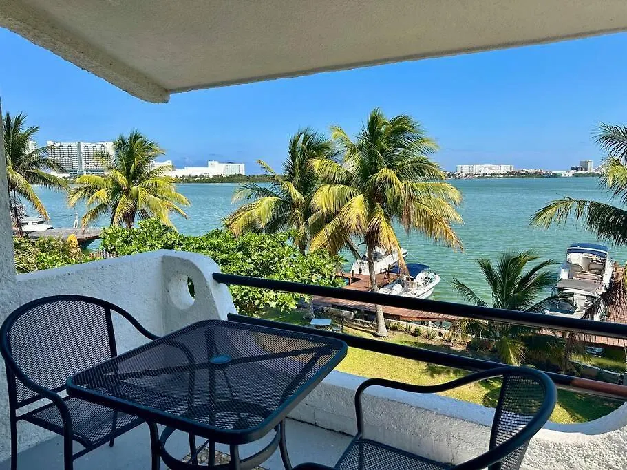 アパート Increible Vista Laguna En Zona Hotelera 2Bd カンクン メキシコ